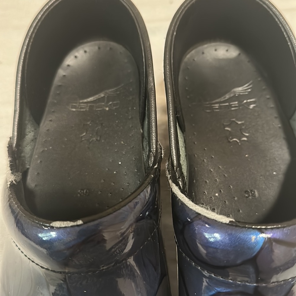 Dansko Blue clogs. Size 39. GUC - Picture 4 of 4